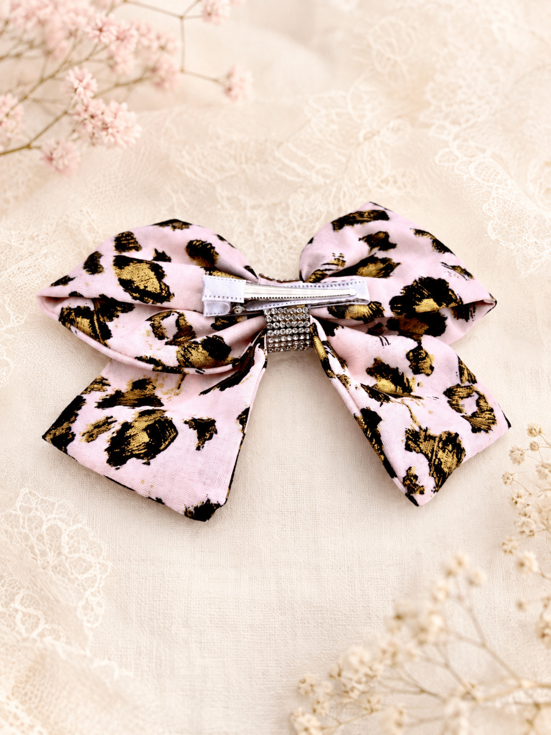 Gilded Leopard Bow
